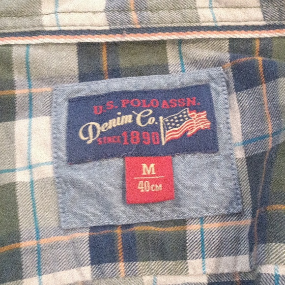 U.S. Polo Assn. Button-Up Shirt - Picture 4 of 7